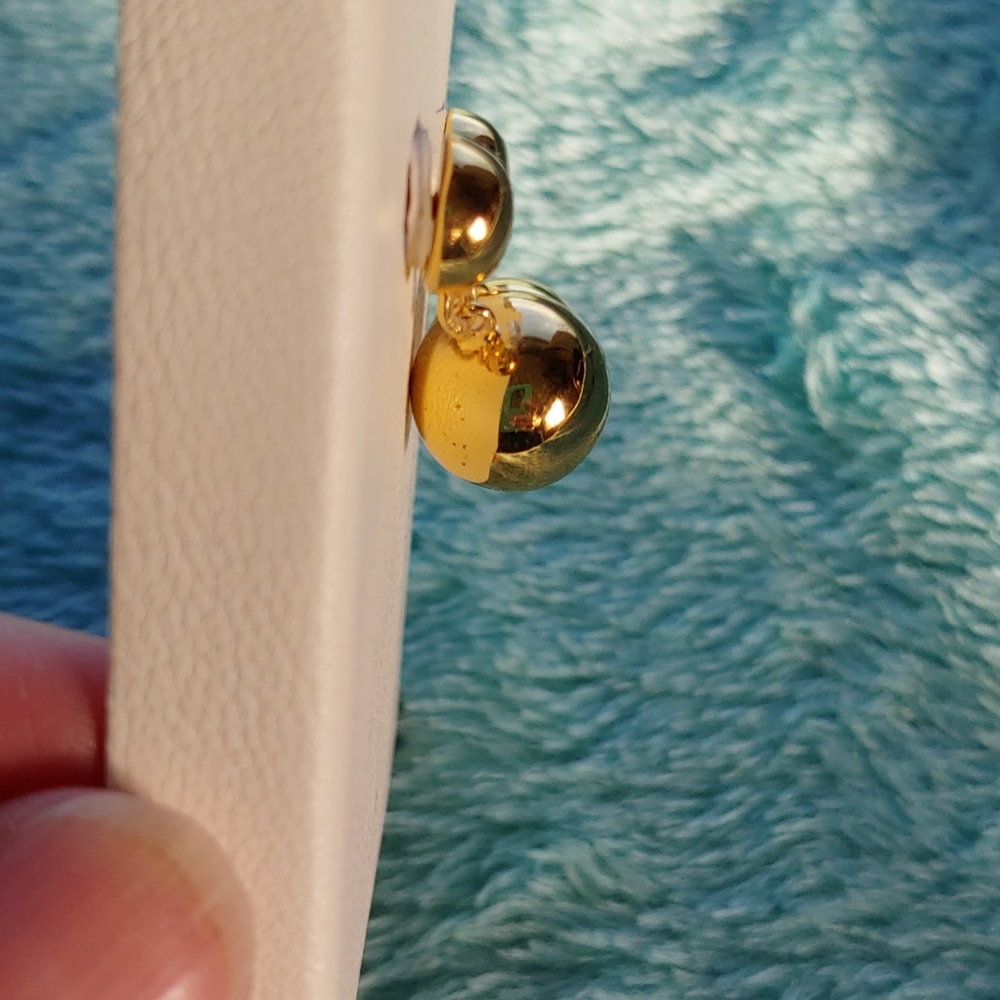 Argento Vivo Gold Earrings - Picture 3 of 6